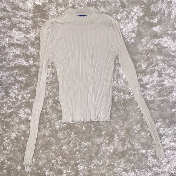 Zara Tops - White, Ribbed Long Sleeve Shirt